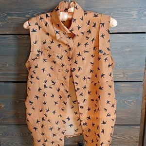 💰3/$30Sleeve-less Blouse